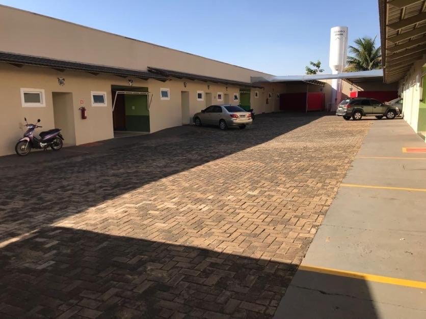 Motel& Hotel Ape Goiania !!! Екстериор снимка