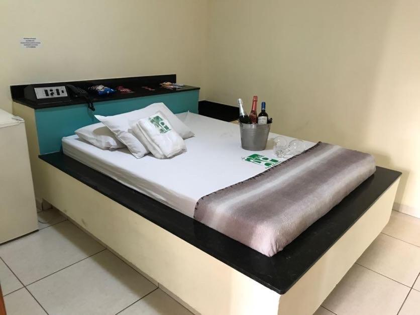 Motel& Hotel Ape Goiania !!! Екстериор снимка